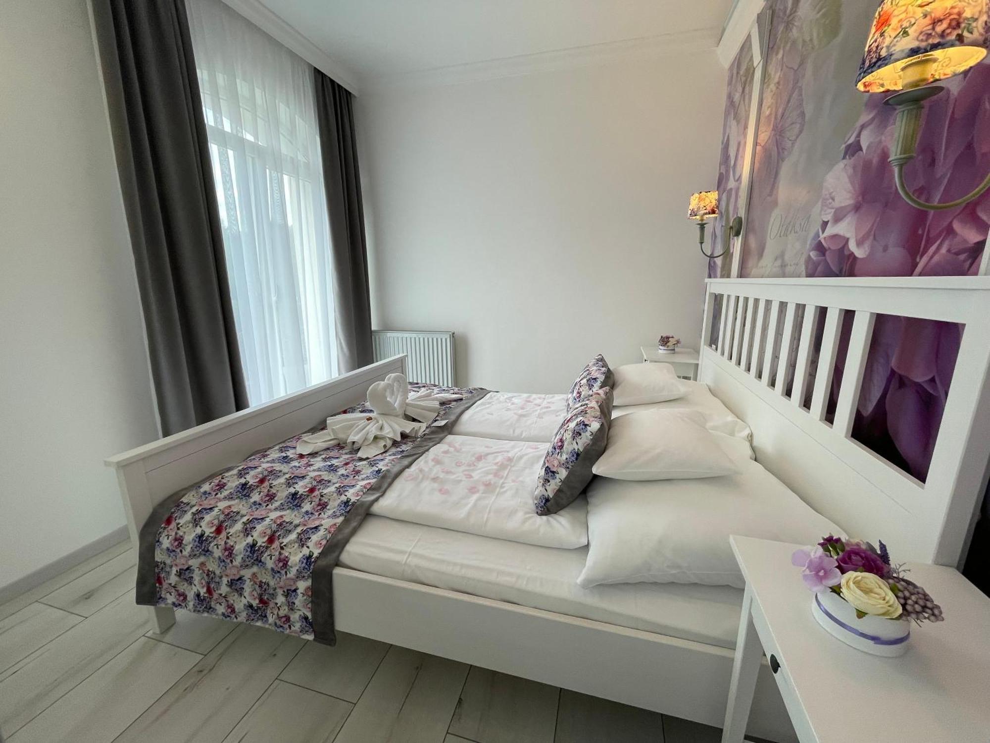 Villa Rose Garden Nyíregyháza Екстериор снимка